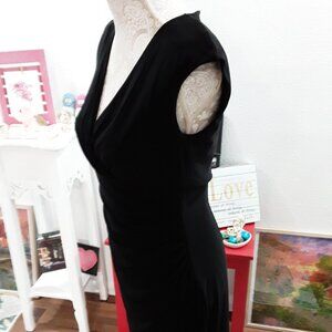 Lauren Ralph Lauren ruched waist lovely black cap sleeve midi dress